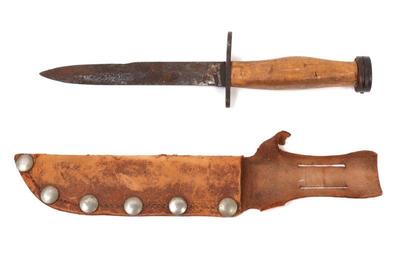 Lot 14 usn ww2 bayonet w sheath