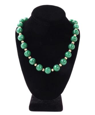 Lot 170 chinese jade bead necklace