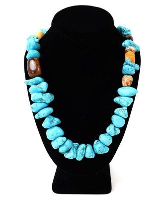 Lot 146 gorgeous chunky turquoise precious stone necklace