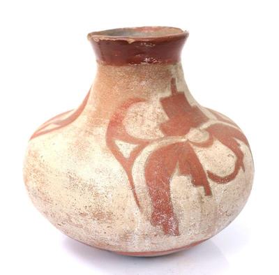 Lot 253 thai neolithic painted vessel