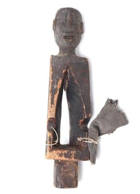 Lot 251 iban dayak weaving spindle spool