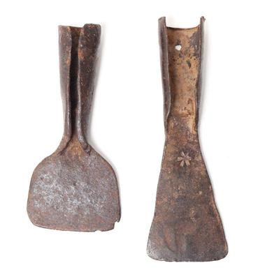 Lot 40 southwest colonial ironwork polearm blades 18th c.