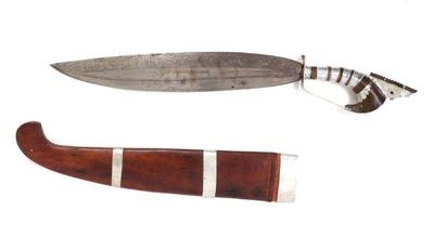 Lot 82 moro barong w scabbard wwii period