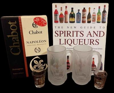 Guide Book To Beverages * Husky Frosted Beer Mugs * 2 Shot Glasses
