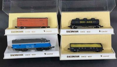 4 Vintage Bachman Mini/N Guage Scale Trains * Locomotive, Tank Car, Boxcar, Gondola
