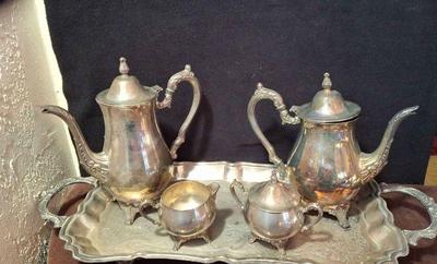 Oneida Silverplated Tea & Coffee Service * Includes Sugar Bowl & Creamer
