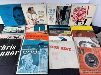 23 Vintage Jazz 45s * Sammy Davis Jr. * Anita O’Day * Mitch Miller * West Coast Jazz Mix *
