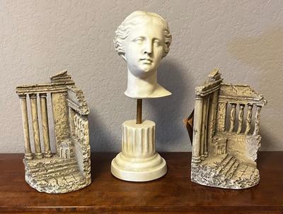 Greek Decor and Art