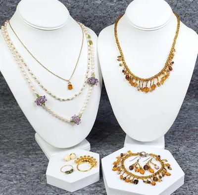 Freshwater pearls glass bead jewelry