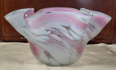 Vintage handblown handkerchief bowl