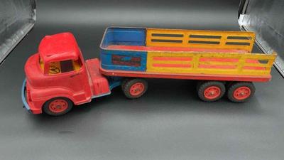 Vintage Wyandotte? Toy Construction Truck
