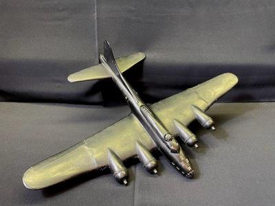 Rare WWII B-17 Flying Fortress Recognition Model Airplane
