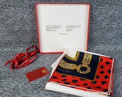 Must de cartier silk scarf with coa