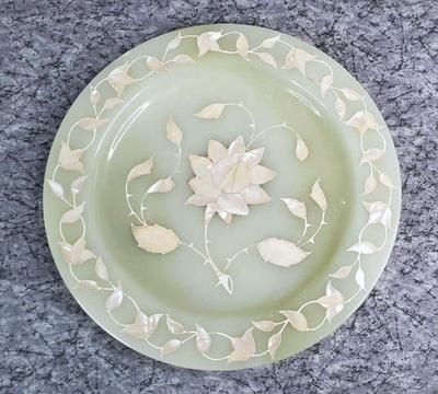Vintage green onyx with mother of pearl inlay dish