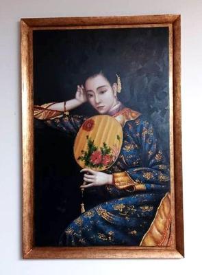 Geisha girl painting