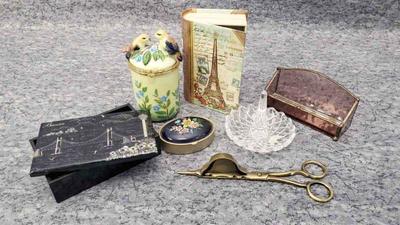 Ladies lovely dresser accessories rose soap, candle snuffer
