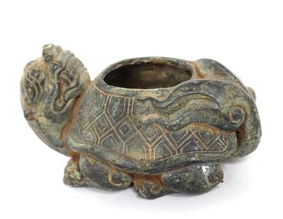 Lot 338 chinese bronze archaic style bronze turtle dragon vessel