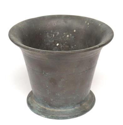 Lot 63 early english bronze mortar 18th 19th c.