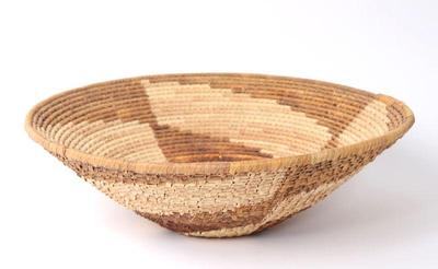 Lot 154 20th century basket santa fe new mexico