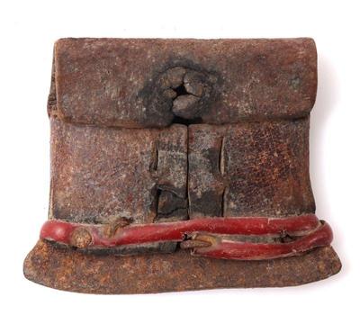 Lot 30 red black fire starter