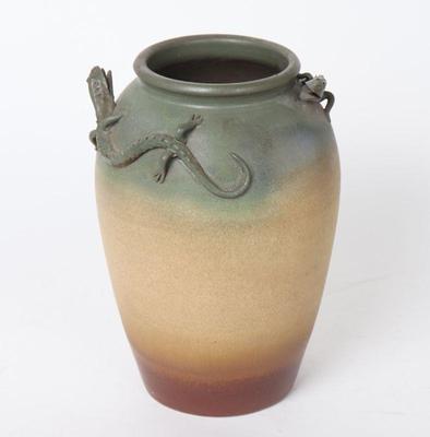Lot 505 decorative ceramic jar with applied lizards