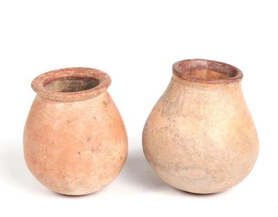 Lot 484 ancient djenne terracotta vessel 14th 16th c.