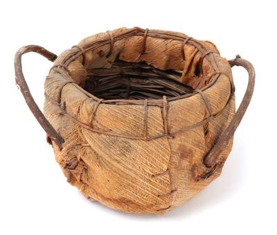 Lot 487 vintage primitive folk art hand woven palm bark basket