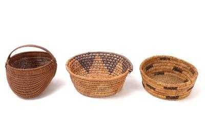 Lot 140 group of three vintage baskets from mexico
