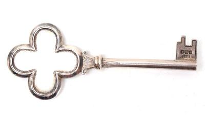 Lot 164 cased sterling silver presentation key vaughton & sons