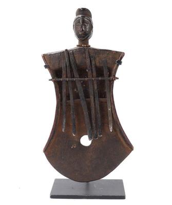 Lot 328 late 19th century sanza thumb piano