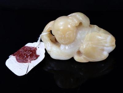 Lot 176 chinese white jade pendant qing dynasty