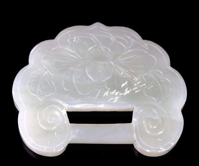 Lot 175 chinese white jade pendant 23g