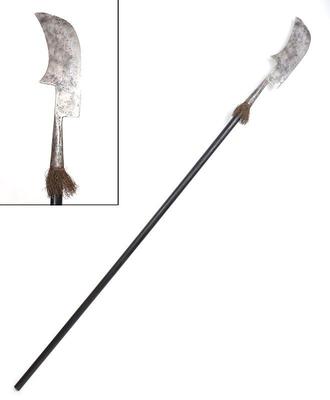 Lot 37 early italian hooked bill or glaive 15th 16th c.