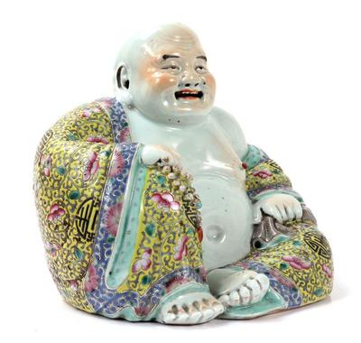Lot 282 chinese republic period porcelain famille rose buddha