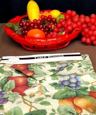Designer certerpiece basket
