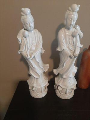 Vintage Kwan Yin figurines. $25 pair