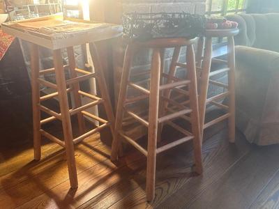 Set of three bar stools