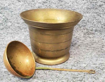 Solid brass pot antique copper ladle