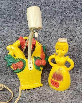 Mid centruy kitchenette wall lamp misty maid clothes sprinkler bottle
