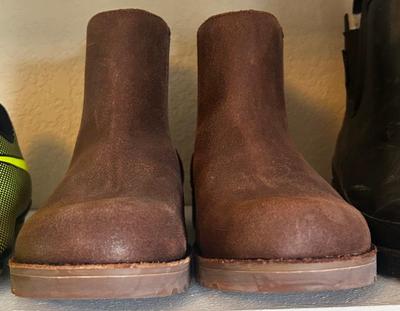 New with tag Uggs