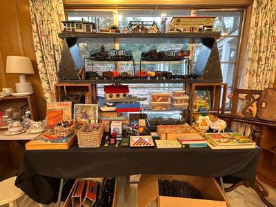 Lionel train set
