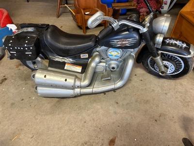 Child's HD motorcycle, just needs new battery