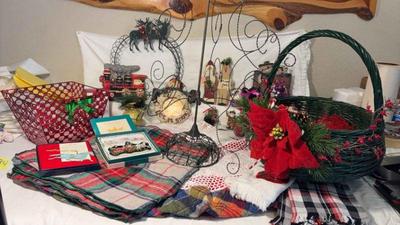 Miscellaneous christmas lot