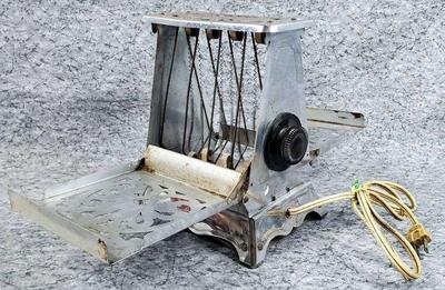 Antique hotpoint electric coil toaster