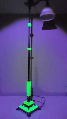 Vintage vaseline uranium slag glass base lamp