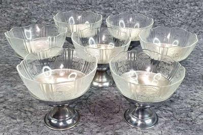Vintage parfait ice cream, or sherbet bowls