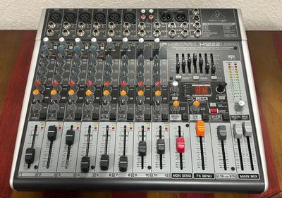 Behringer Xenyx Mixer