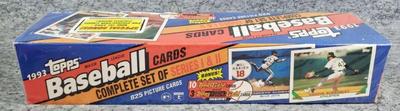 Sealed box 1993 topps baseball cards