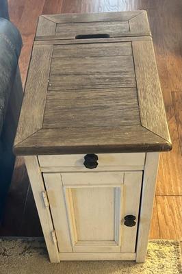Charging end tables