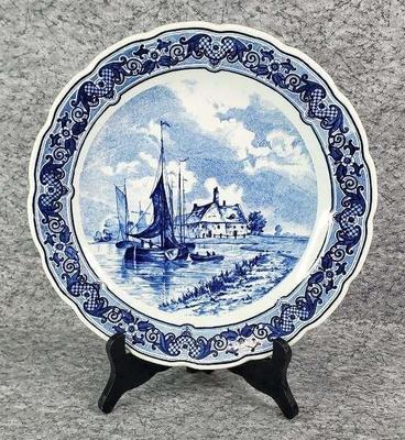 Royal sphinx delft blue white decorative wall plate